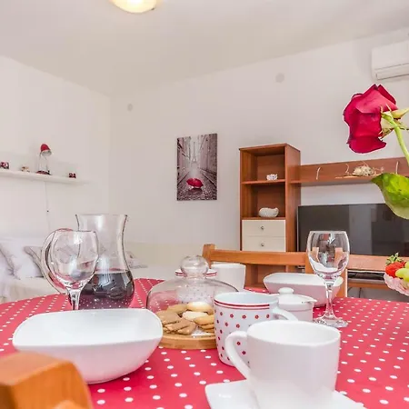 Bella Vista Apartamento Srima