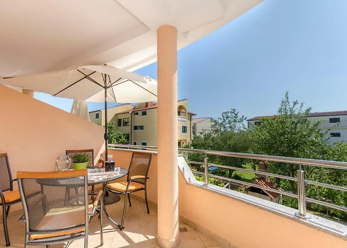 Appartement Bella Vista Srima